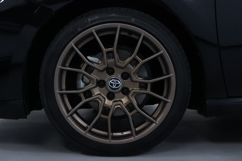 Used 2024 Toyota Camry SE AWD/4WD image 31
