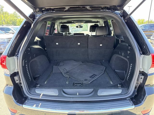 Used 2017 Jeep Grand Cherokee Limited AWD/4WD image 12