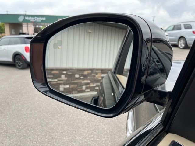 Used 2016 Land Rover Range Rover Supercharged image 24