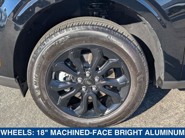 Certified 2024 Ford Maverick Lariat w/ Black Appearance Package FWD image 9