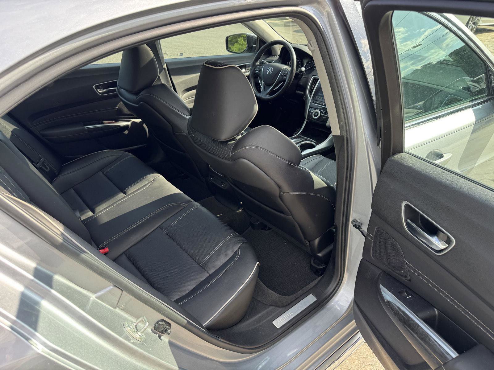 Used 2018 Acura TLX V6 w/ Advance Package FWD image 14