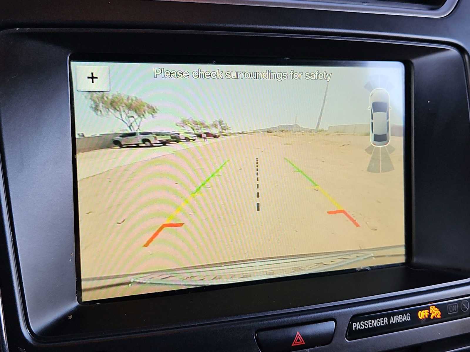 Used 2018 Ford Explorer XLT w/ Equipment Group 202A FWD image 29