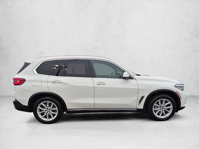 Used 2021 BMW X5 xDrive45e w/ Convenience Package AWD/4WD image 4