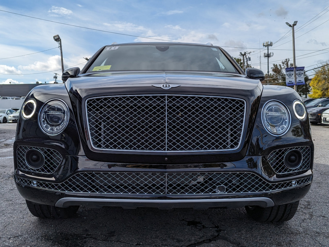 Used 2018 Bentley Bentayga Mulliner image 4