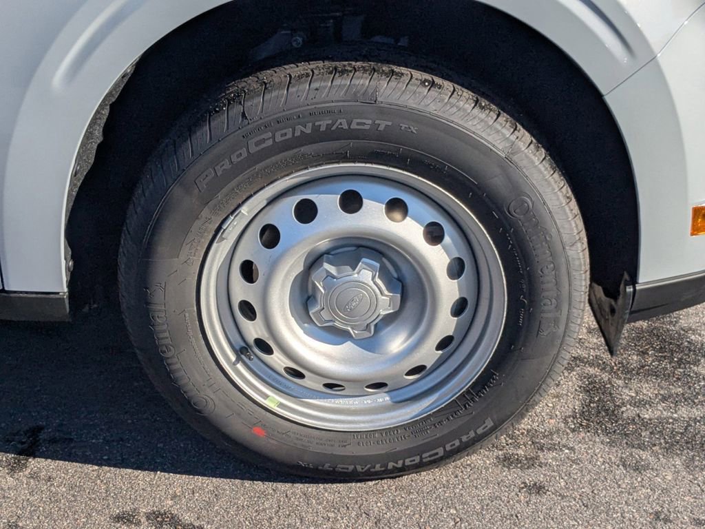 New 2025 Ford Maverick XL w/ 4K Tow Package image 11