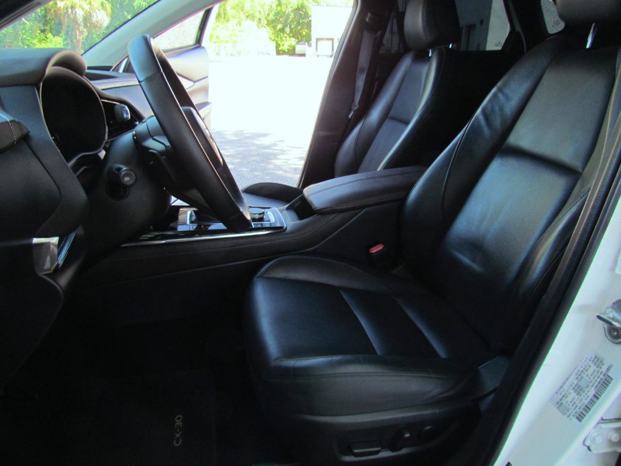 Used 2021 MAZDA CX-30 AWD 2.5 S w/ Premium Package image 14