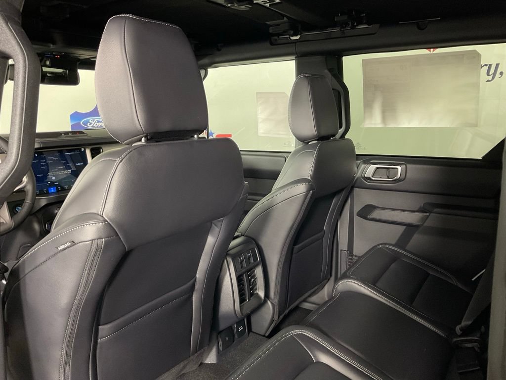 New 2026 Ford Bronco Outer Banks AWD/4WD image 15