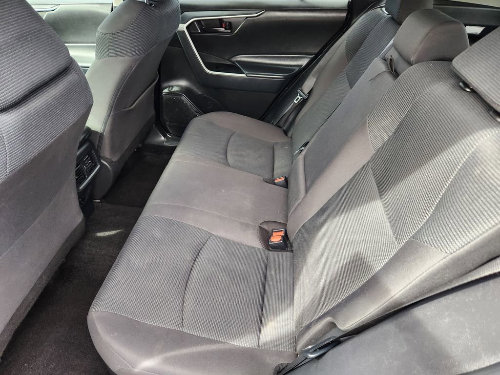 Used 2025 Toyota RAV4 LE image 11