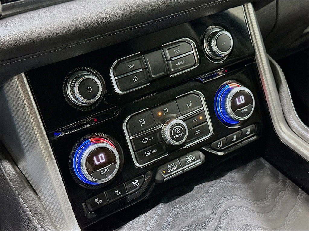 Used 2022 GMC Yukon Denali image 15