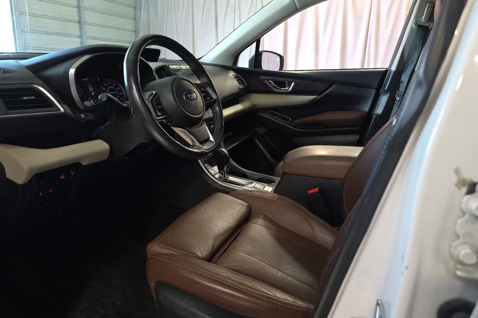 Used 2019 Subaru Ascent Touring w/ Popular Package #3 AWD/4WD image 14