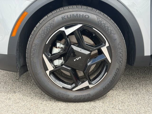 Certified 2026 Kia Sportage EX FWD image 24