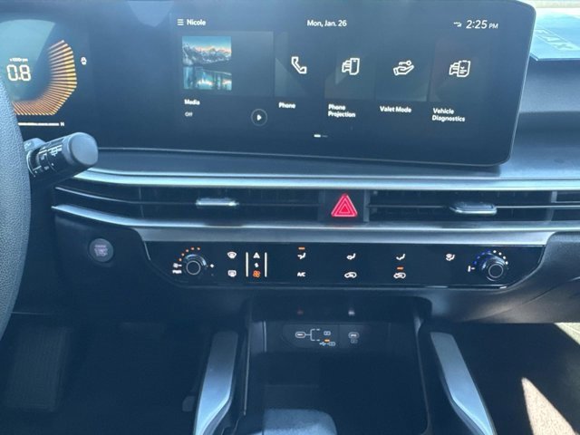 Used 2024 Kia Sorento LX image 27