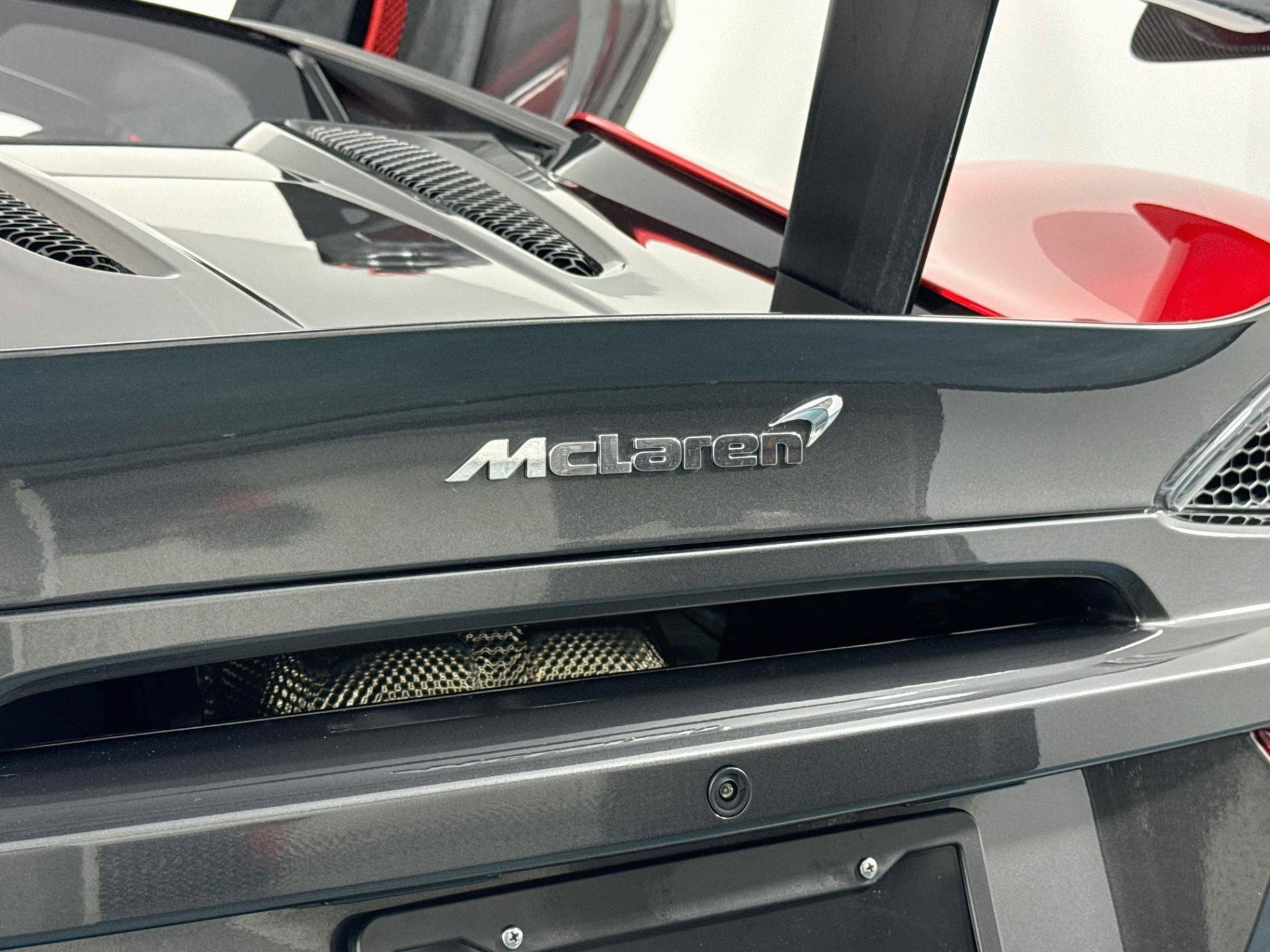 Used 2020 McLaren 620R RWD image 55