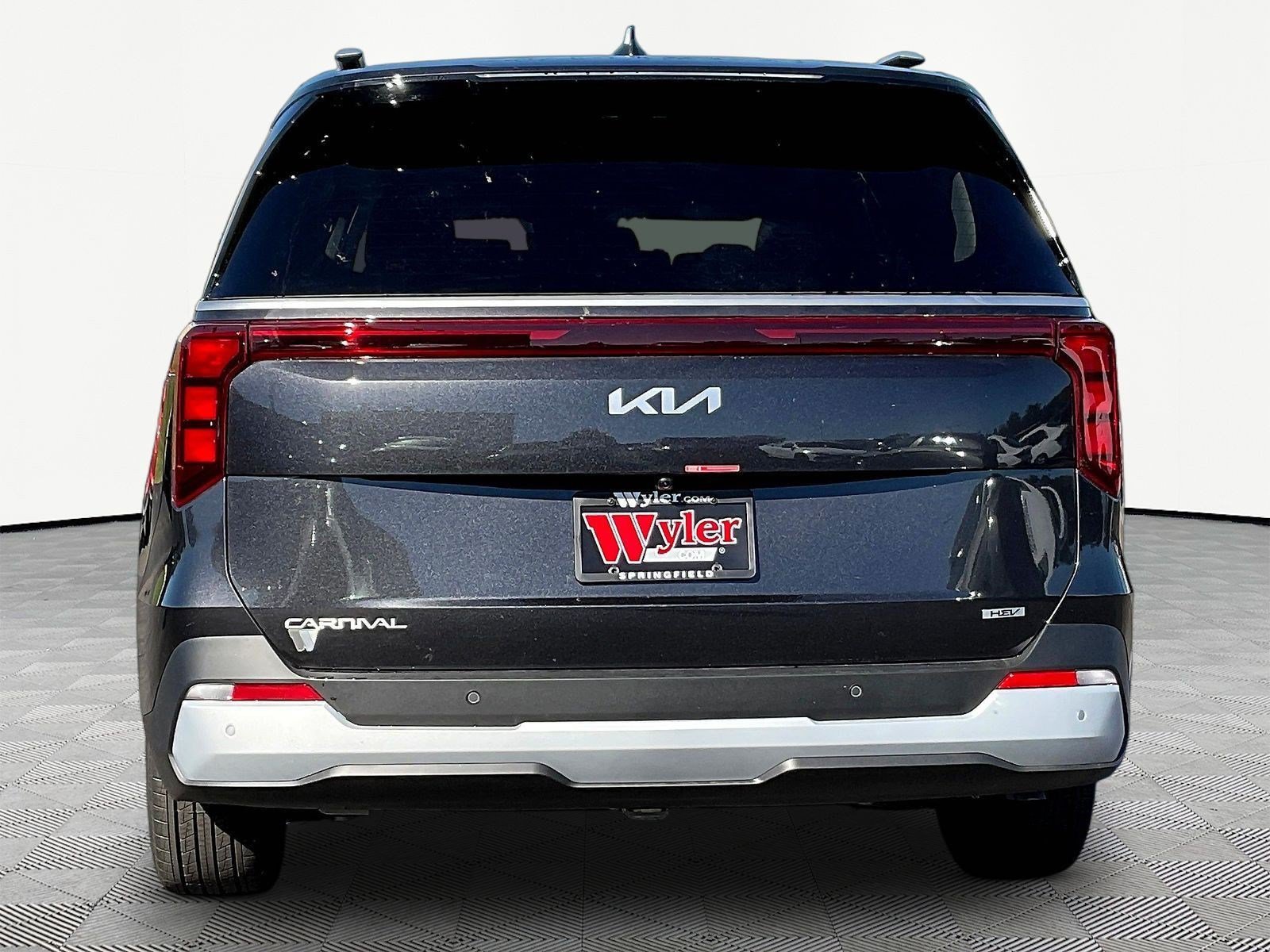 New 2027 Kia Carnival EX FWD image 5