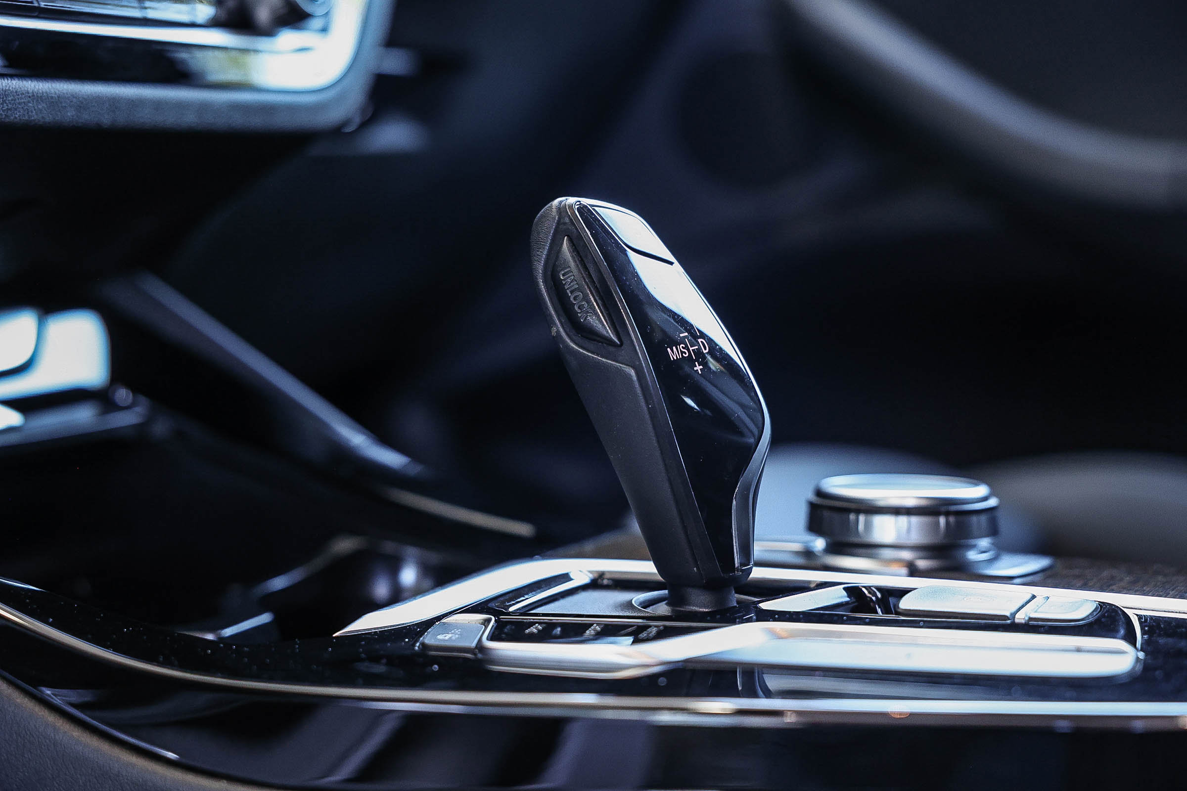 Used 2019 BMW X3 sDrive30i w/ Driving Assistance Package image 28