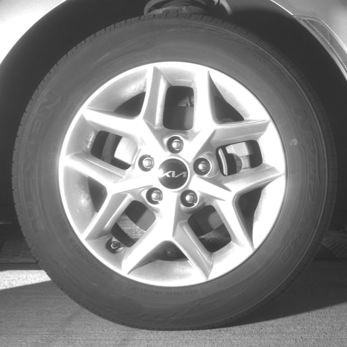 Used 2025 Kia Soul LX w/ LX Technology Package FWD image 13