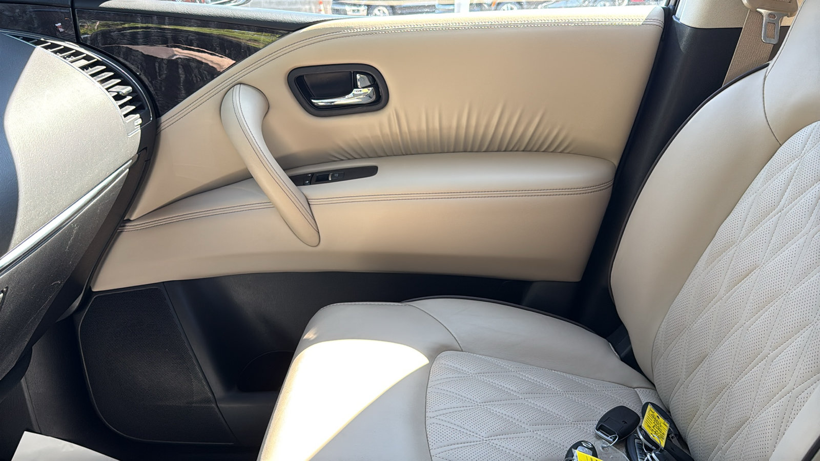 Certified 2021 Nissan Armada Platinum w/ Captain's Chairs Package AWD/4WD image 18