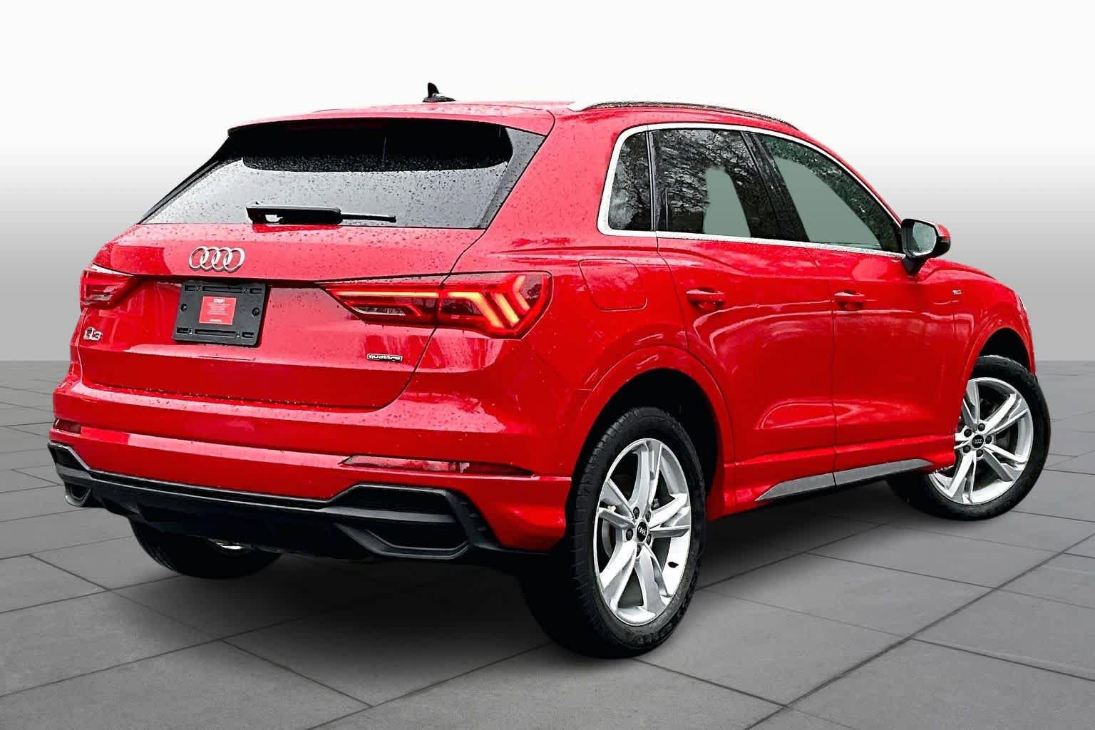 Used 2023 Audi Q3 2.0T Premium Plus w/ Premium Plus Package AWD/4WD image 13
