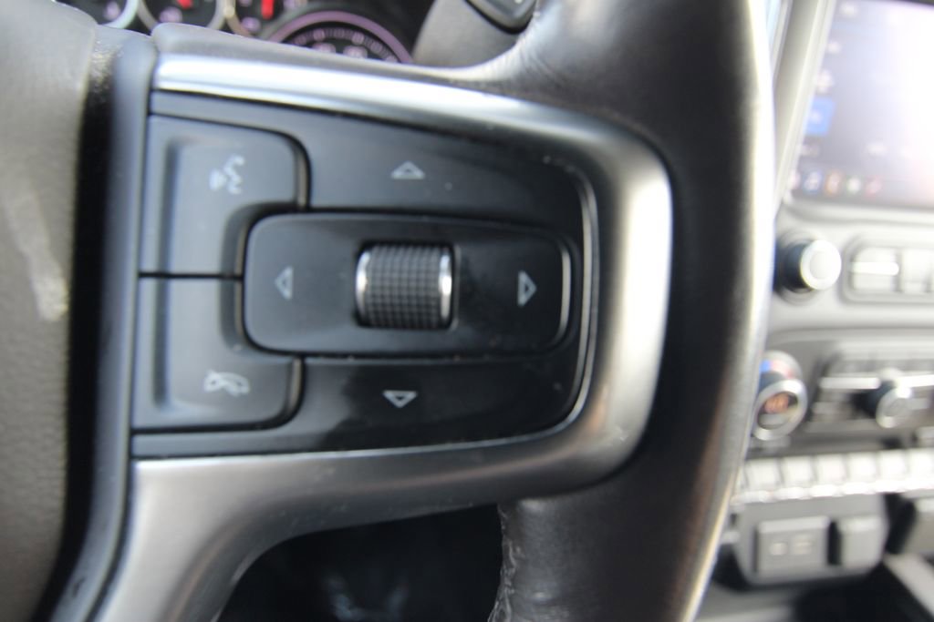 Used 2021 Chevrolet Silverado 1500 LTZ AWD/4WD image 23