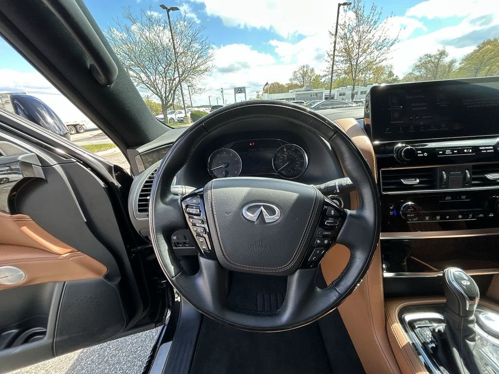 Certified 2024 INFINITI QX80 Sensory AWD/4WD image 18
