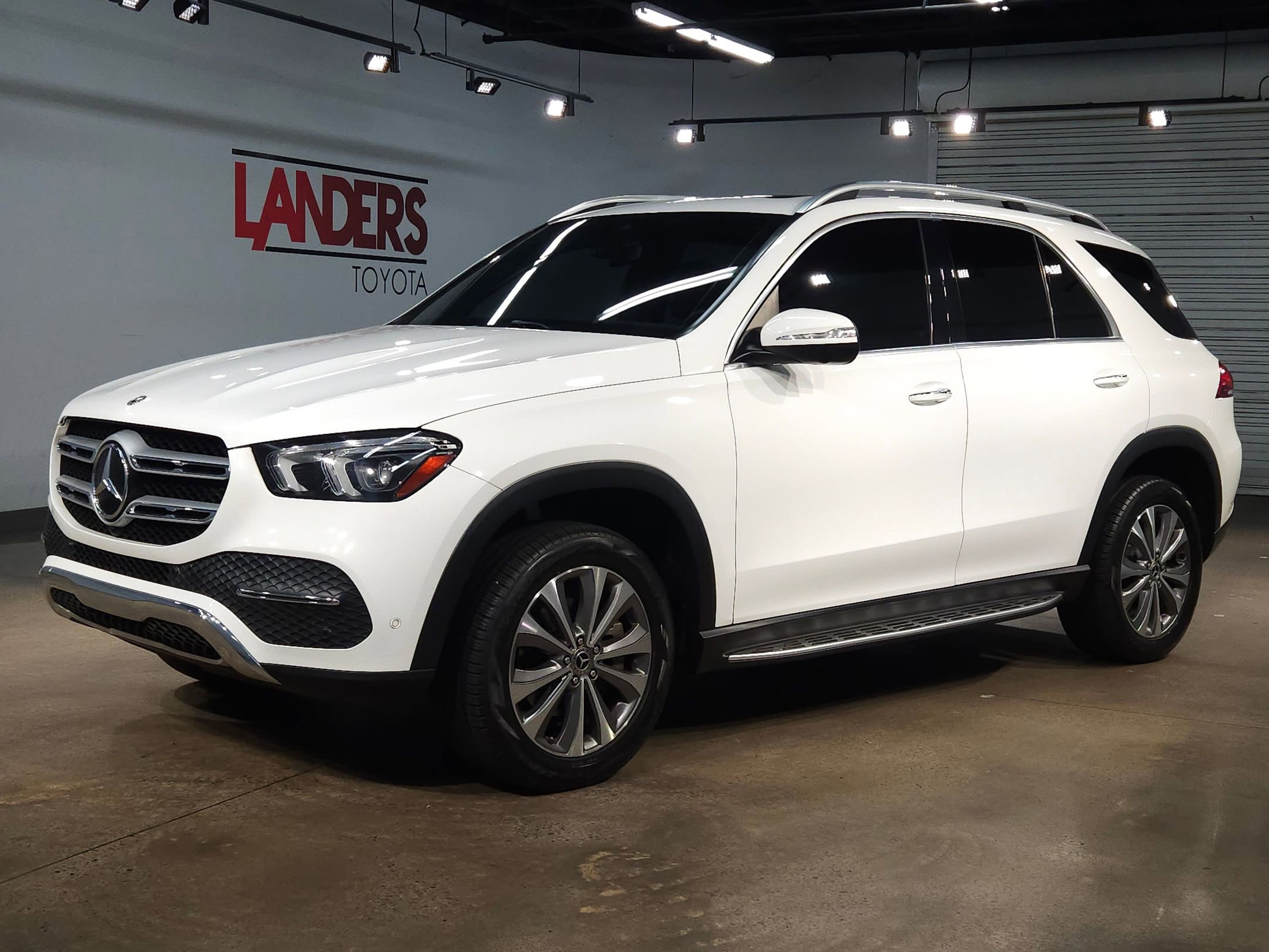 Used 2020 Mercedes-Benz GLE 350 image 3