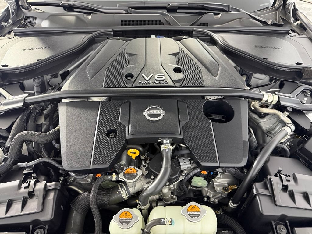Used 2025 Nissan Z NISMO w/ Floor Mat Package RWD image 30
