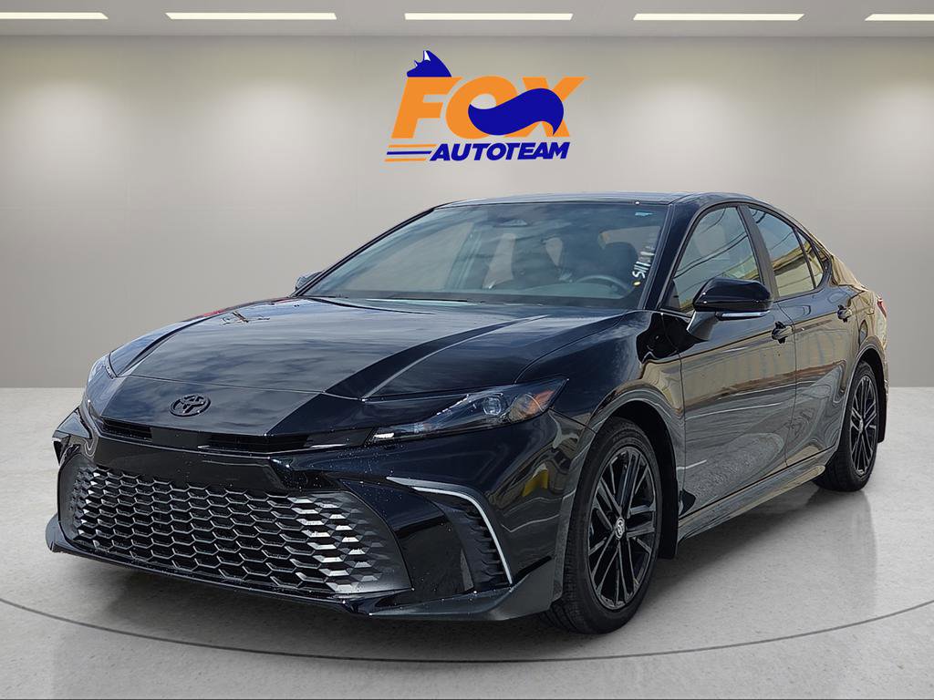 New 2026 Toyota Camry SE FWD image 1