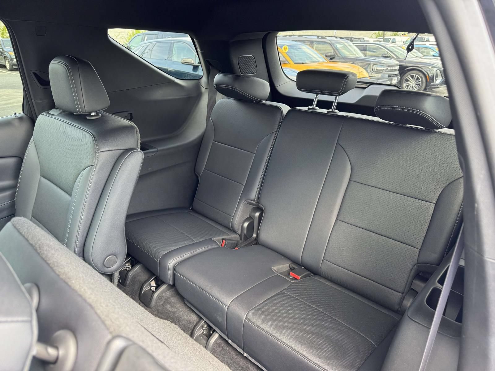 Used 2026 Chevrolet Traverse LT w/ Driver Confidence Package FWD image 22