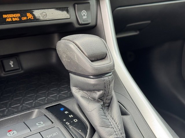 Used 2021 Toyota RAV4 XLE image 24