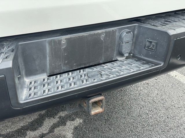 Used 2020 Nissan Titan PRO-4X w/ Pro-4x Convenience Package image 32