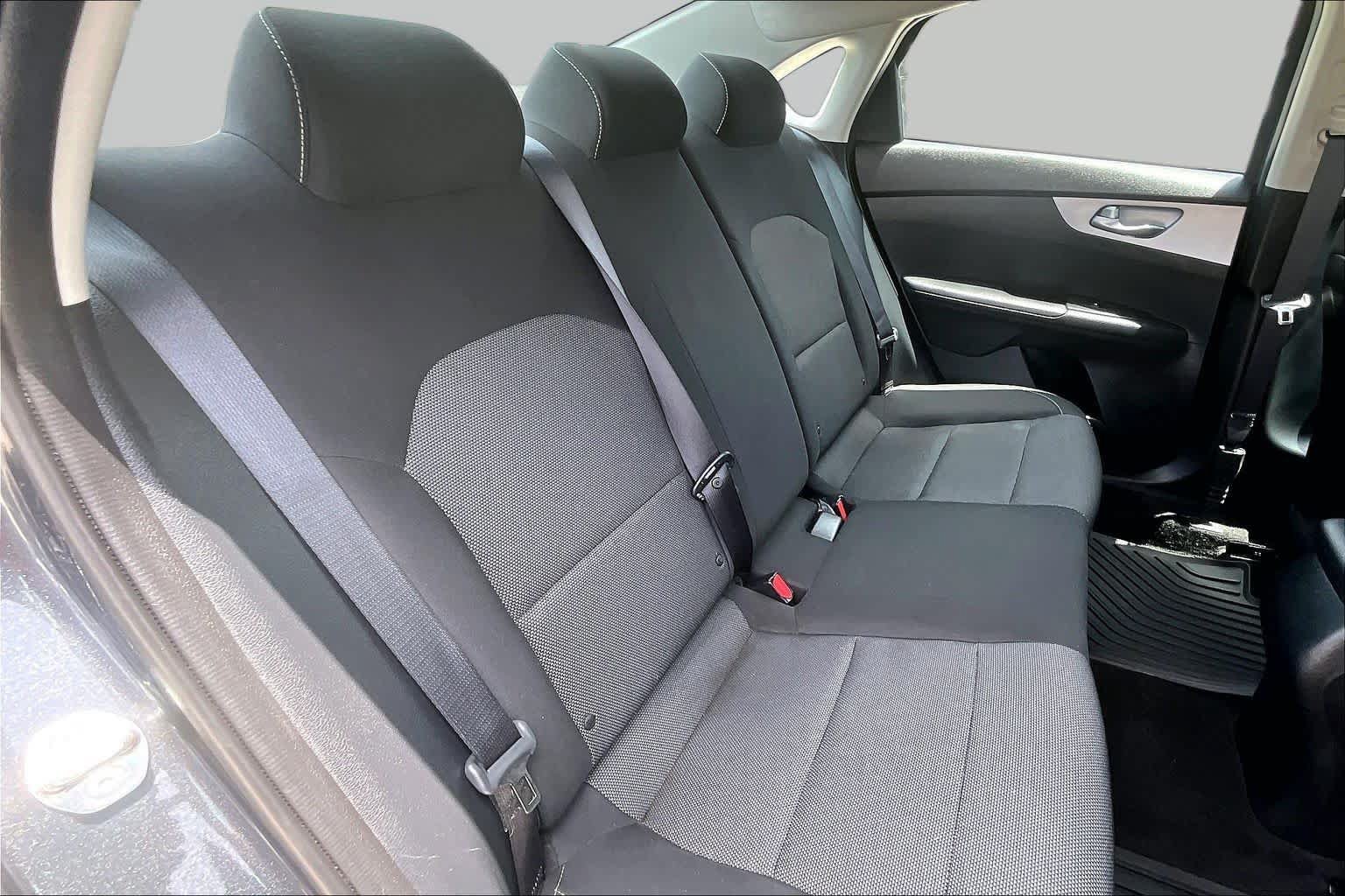 Certified 2024 Kia Forte LXS FWD image 19
