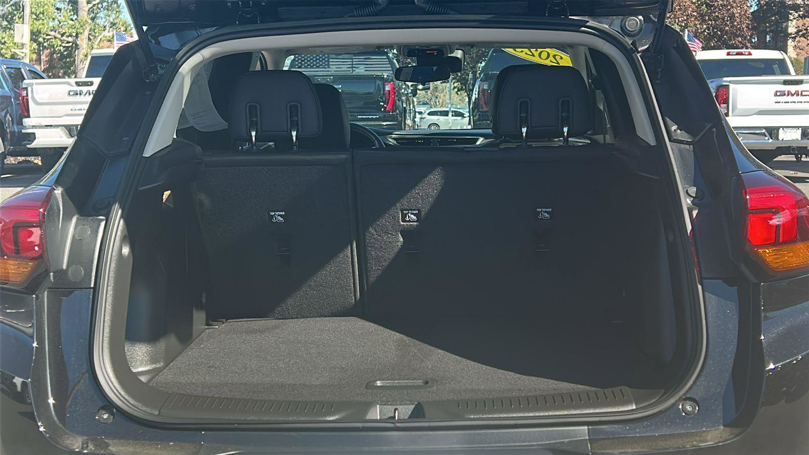 Certified 2023 Buick Encore GX Select w/ Safety Package II image 6