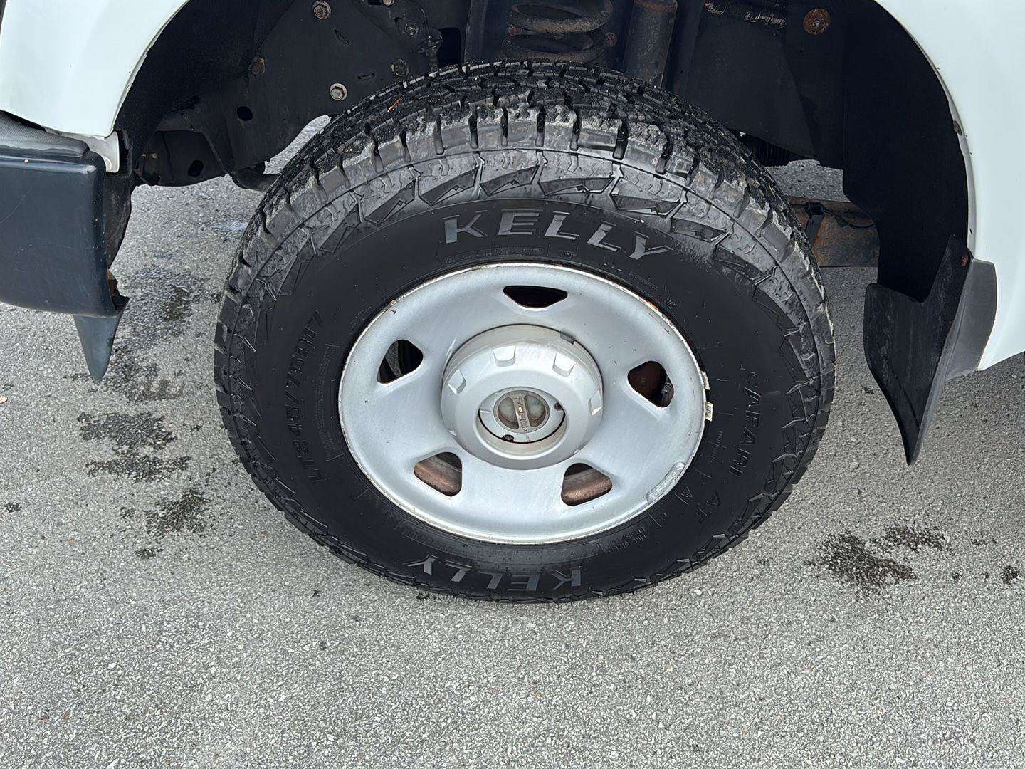 Used 2008 Ford F250 XL AWD/4WD image 10