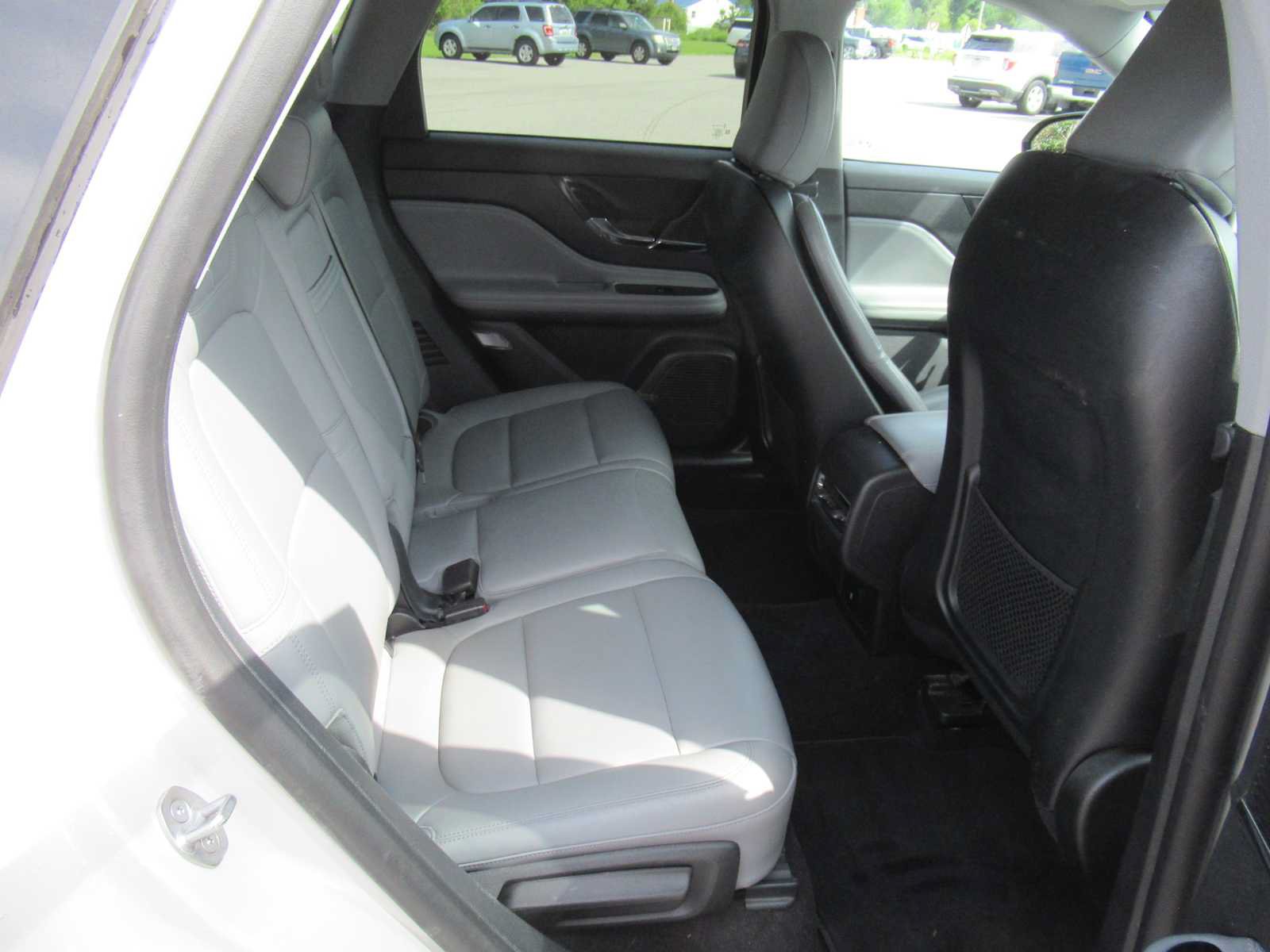 Used 2022 Lincoln Corsair FWD image 22