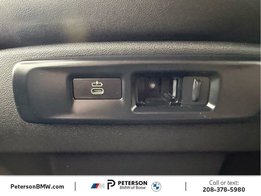 Used 2023 BMW X5 xDrive40i AWD/4WD image 21