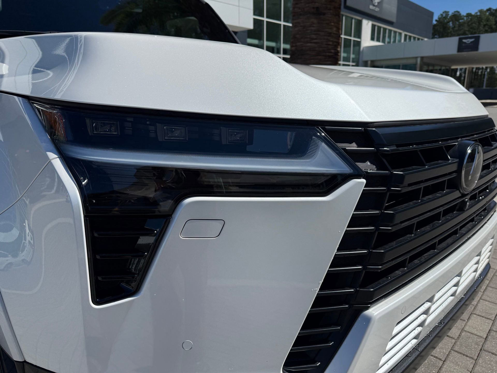 Used 2024 Lexus GX 550 550 Premium+ w/ Accessory Package (Z1) image 17