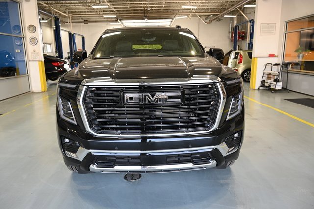 New 2026 GMC Yukon XL Elevation w/ Elevation Premium Package image 2
