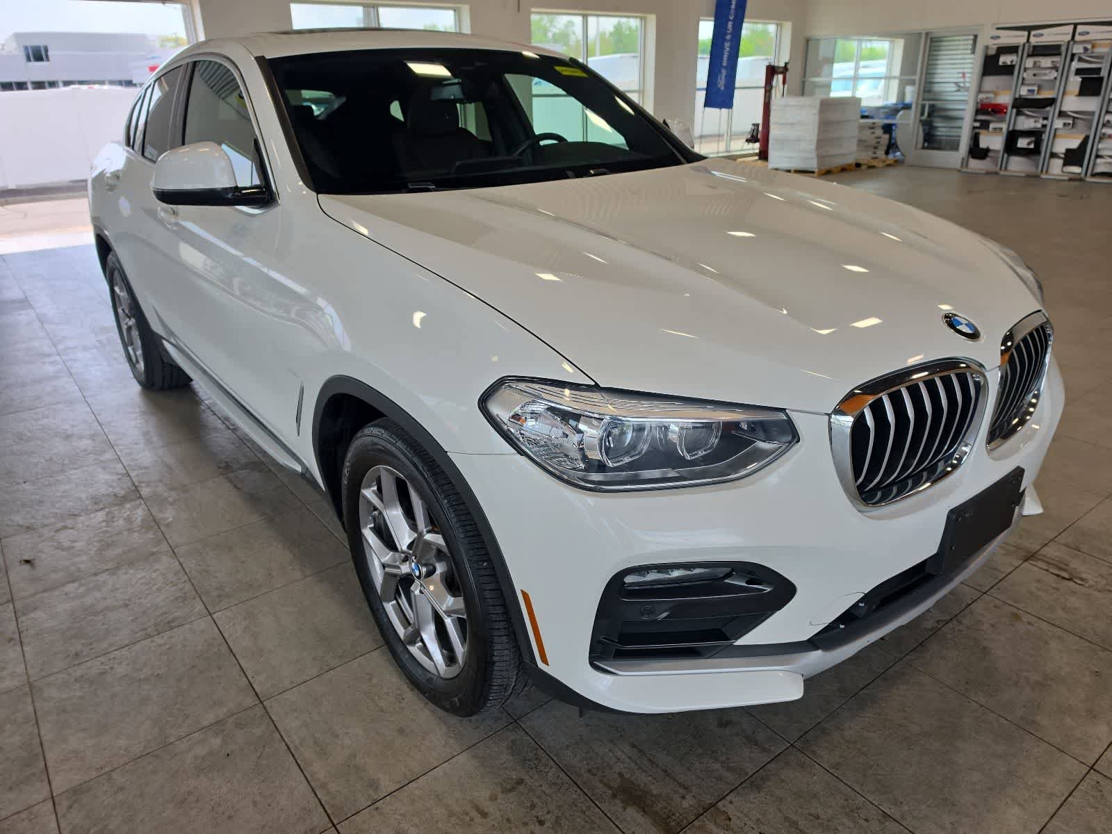 Used 2021 BMW X4 xDrive30i AWD/4WD image 7