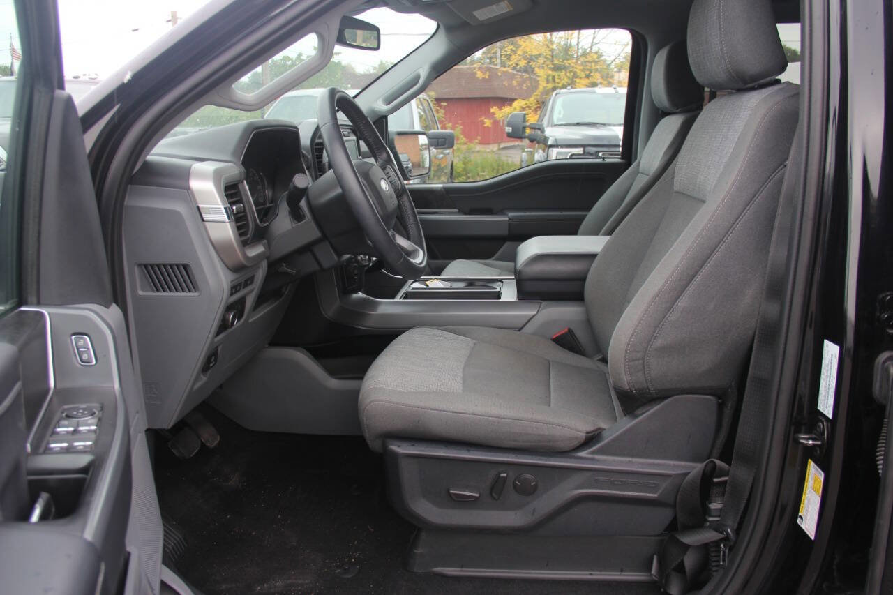 Certified 2022 Ford F150 XLT w/ Equipment Group 302A High image 26