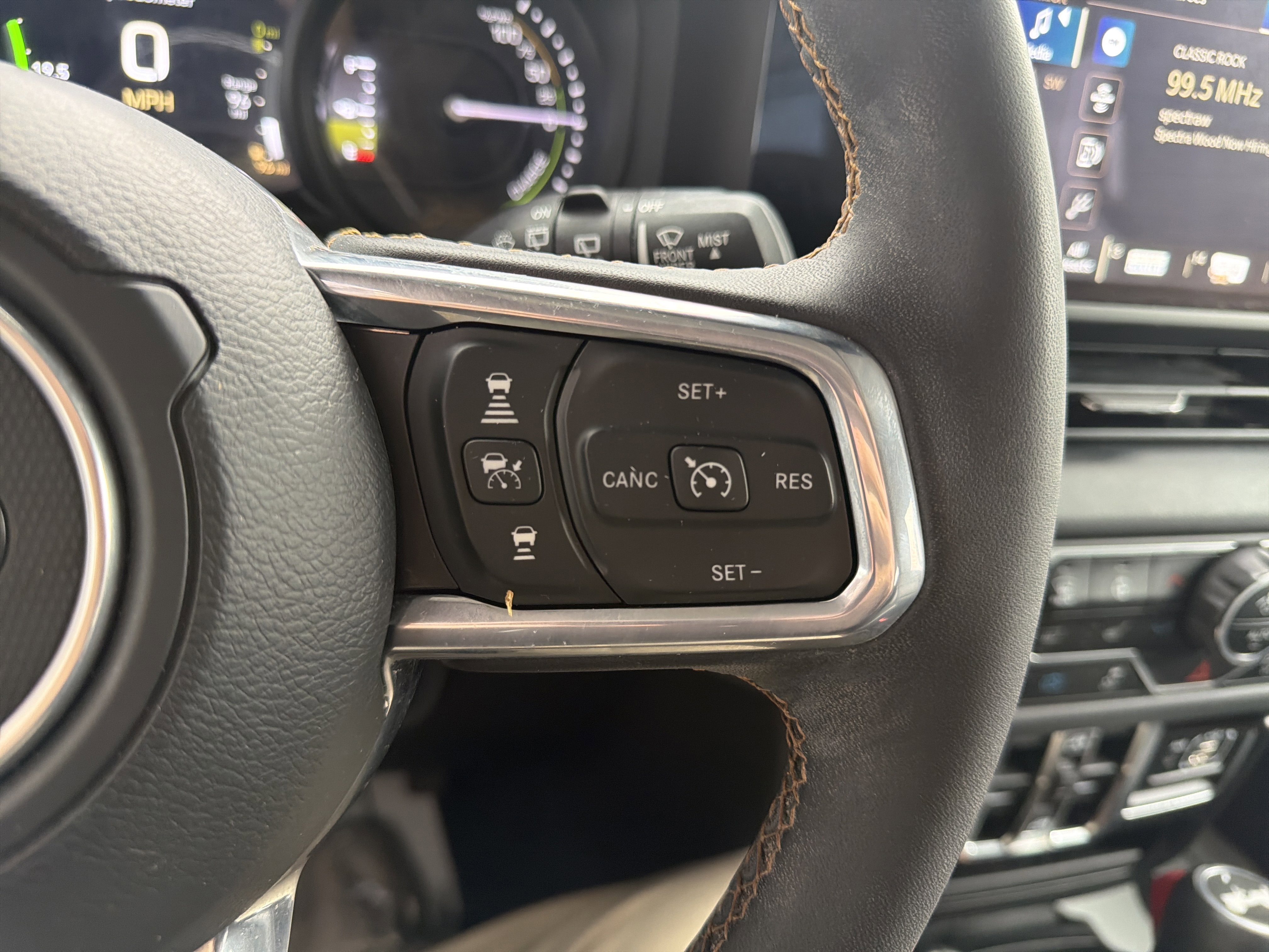 Used 2024 Jeep Wrangler Sahara w/ Technology Group image 19