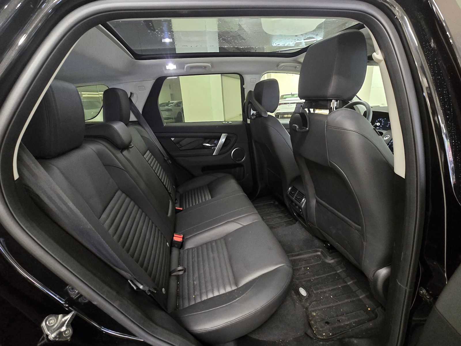 Used 2025 Land Rover Discovery Sport S AWD/4WD image 12