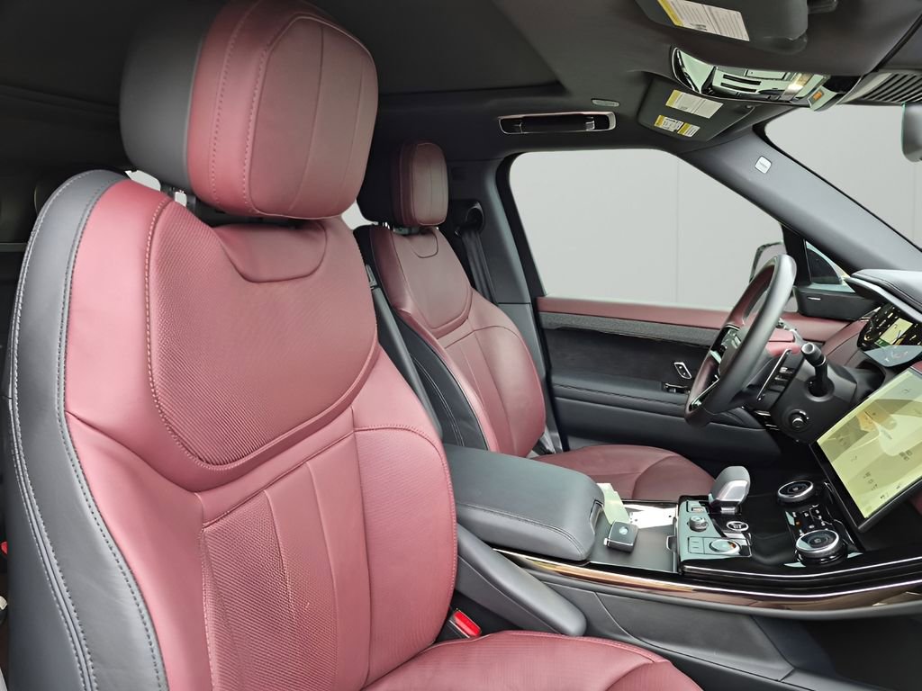 Used 2023 Land Rover Range Rover Sport SE Dynamic image 15