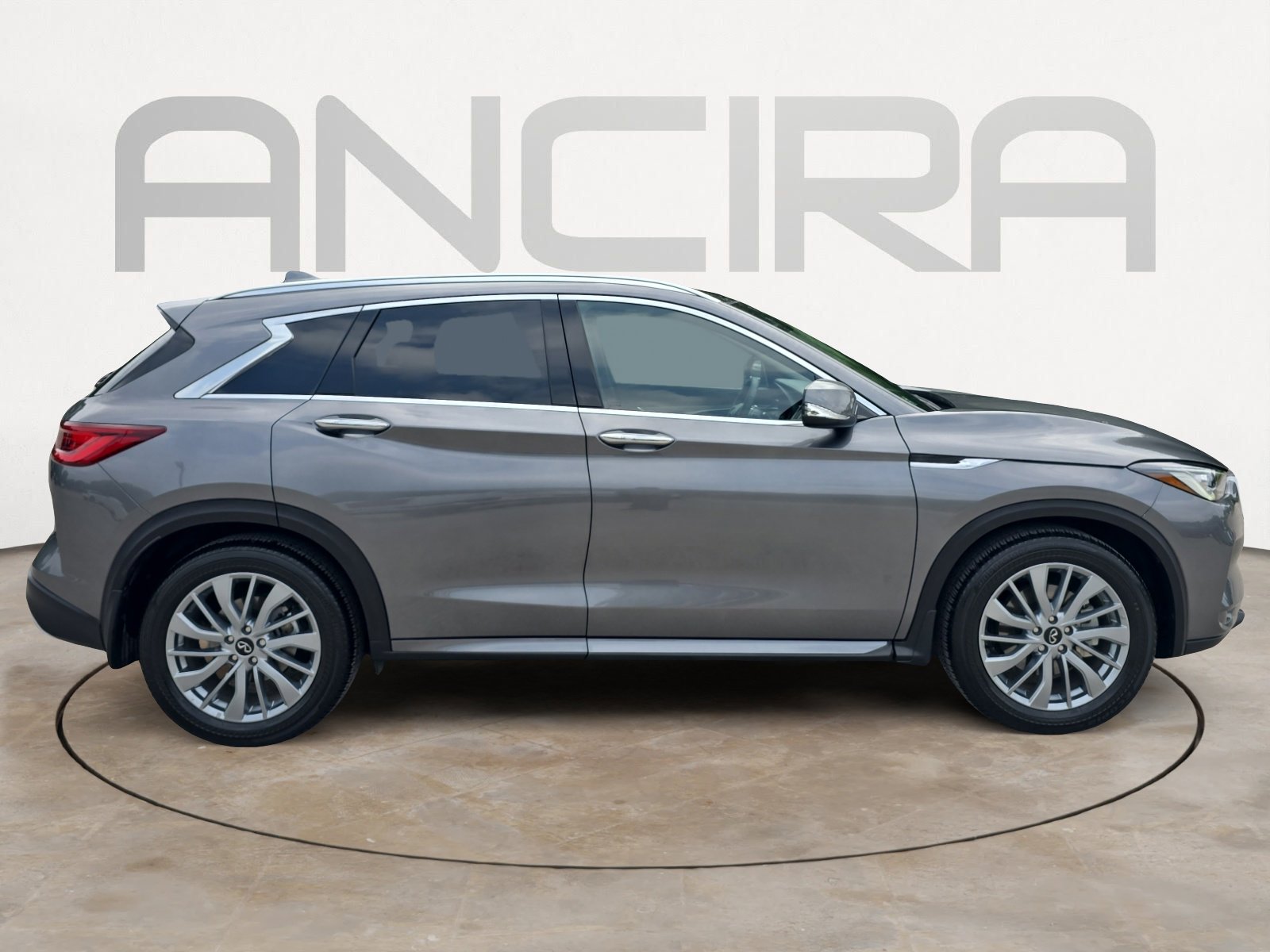 Used 2025 INFINITI QX50 Luxe AWD/4WD image 11