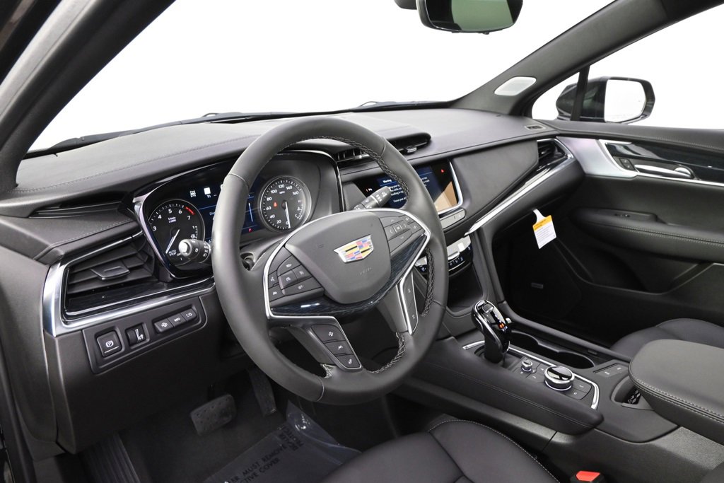 New 2025 Cadillac XT5 Premium Luxury w/ Technology Package image 11