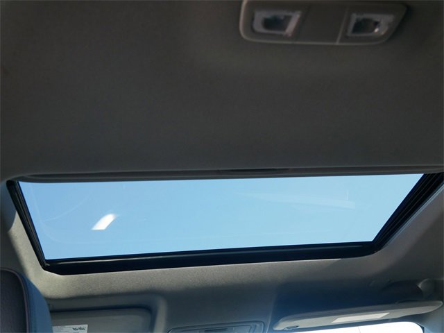 Used 2024 GMC Sierra 2500 Denali image 15