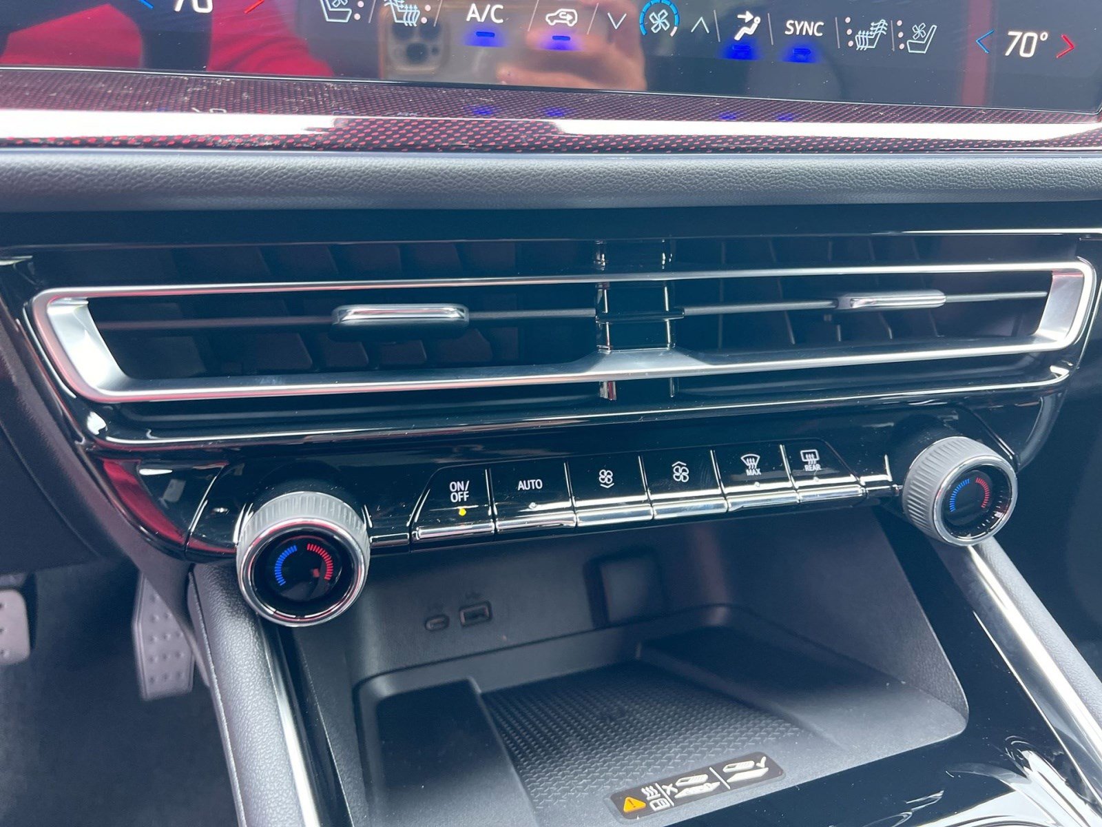 New 2026 Chevrolet Traverse RS image 18