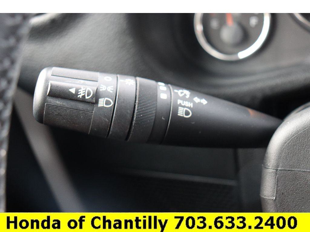 Used 2018 Jeep Wrangler Sport w/ Connectivity Group image 12