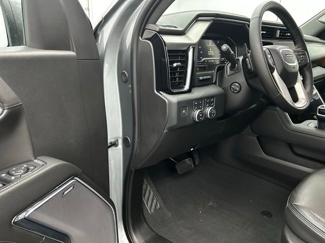 Used 2024 GMC Sierra 1500 Denali w/ Denali Reserve Package image 32