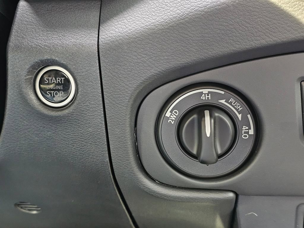 Certified 2024 Nissan Frontier SV w/ Hardbody Edition AWD/4WD image 16