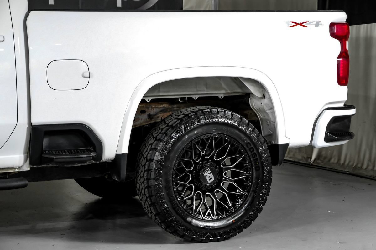 Used 2021 Chevrolet Silverado 2500 LT w/ Fleet Comfort Package AWD/4WD image 14